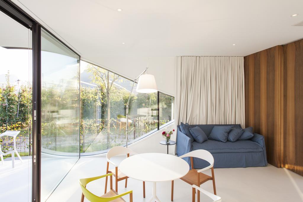 Mirror Houses Bozen Extérieur photo